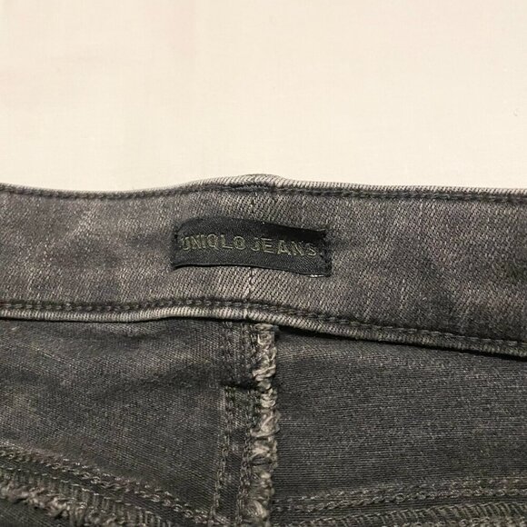Uniqlo Womens Size 27x32 Skinny High Rise Jeans Stains - Picture 7 of 16